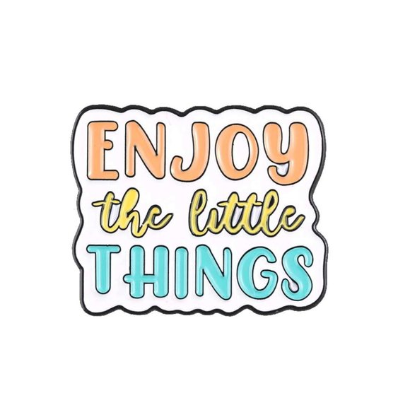 Set of 9 different pins multicolor motivation and inspiration perfect for a gift - Picture 6 of 9